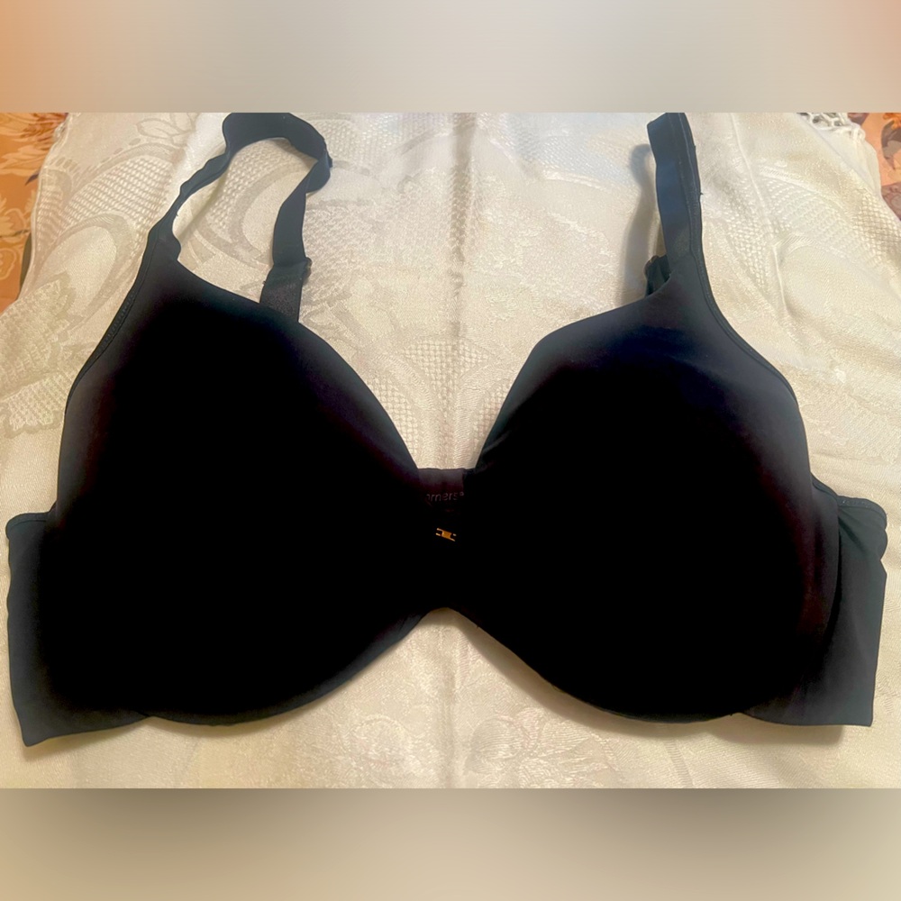Black bra 40D